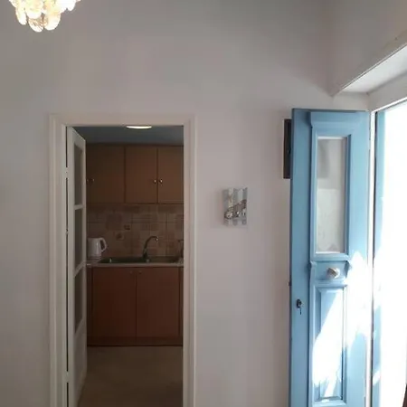 شقة Lalares Mansion: Stone Build House Full Of Light